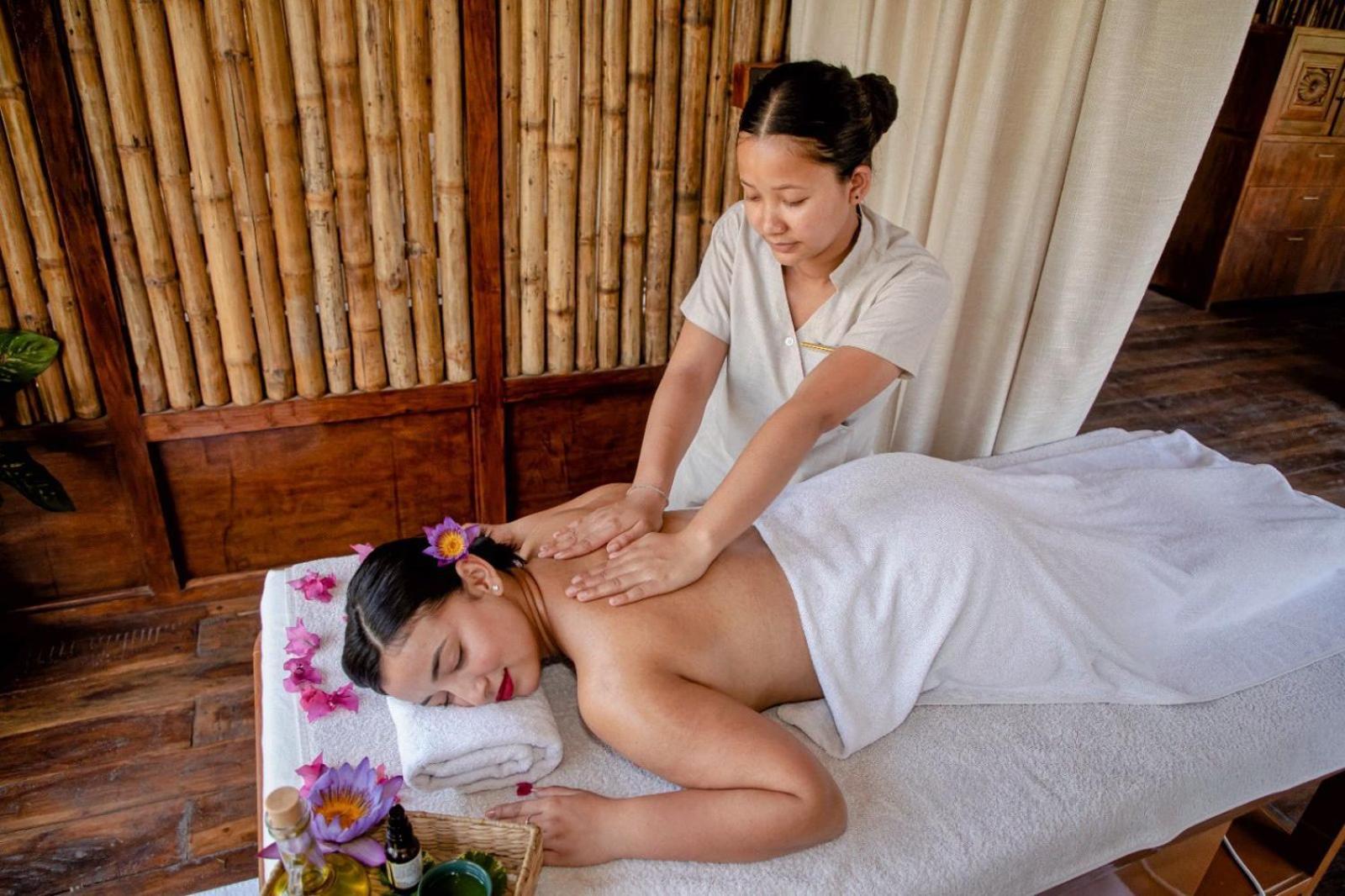 Miraaya Wellness And Golf Resort Chitwan Eksteriør bilde