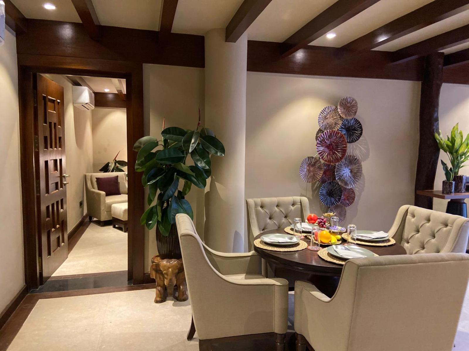 Miraaya Wellness And Golf Resort Chitwan Eksteriør bilde