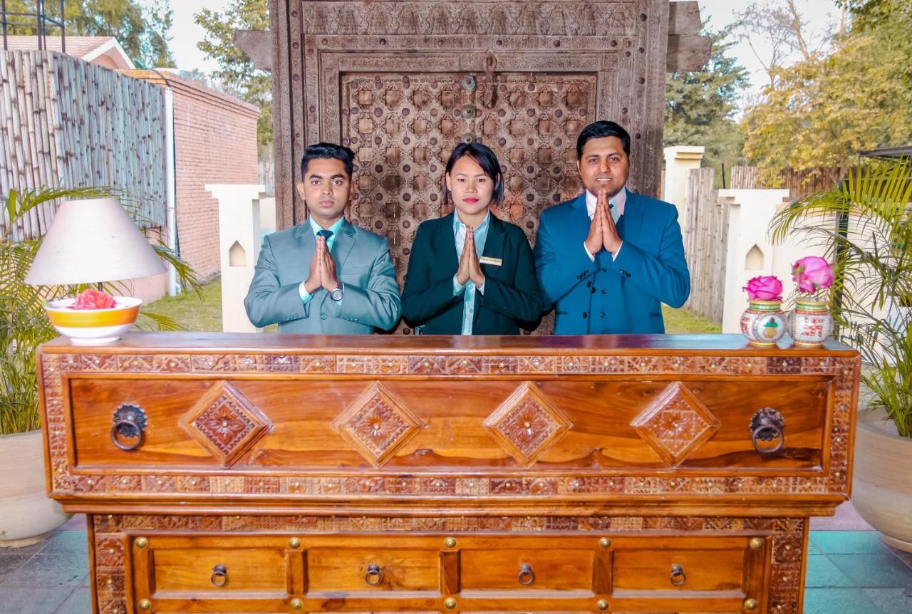 Miraaya Wellness And Golf Resort Chitwan Eksteriør bilde